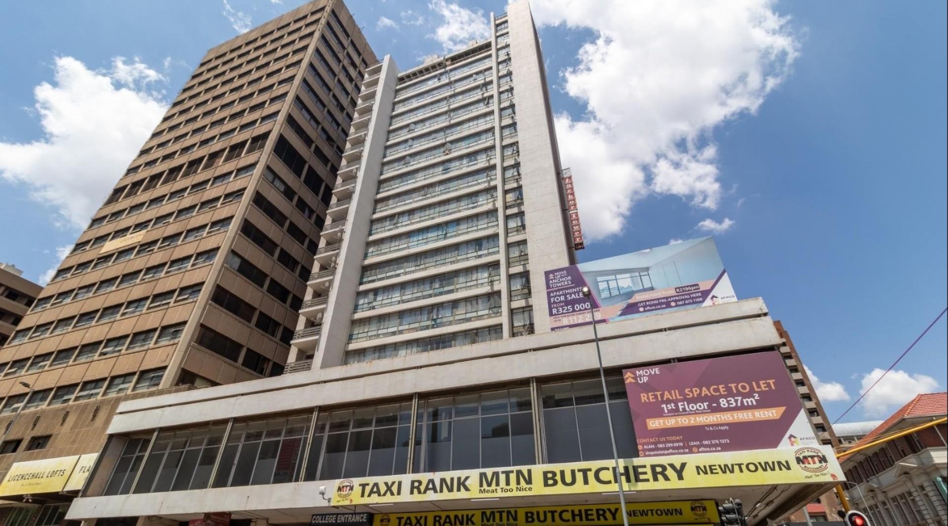 1 Bedroom Apartment for Sale in Braamfontein, Johannesburg - Gauteng