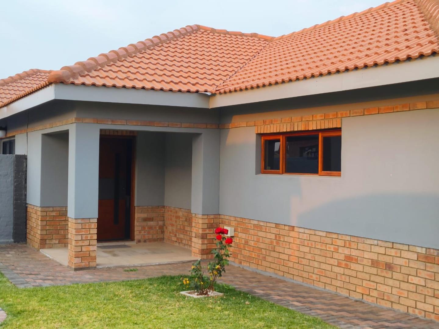 3 Bedroom House for Sale in Waterkloof East Ext 2, Rustenburg - North West