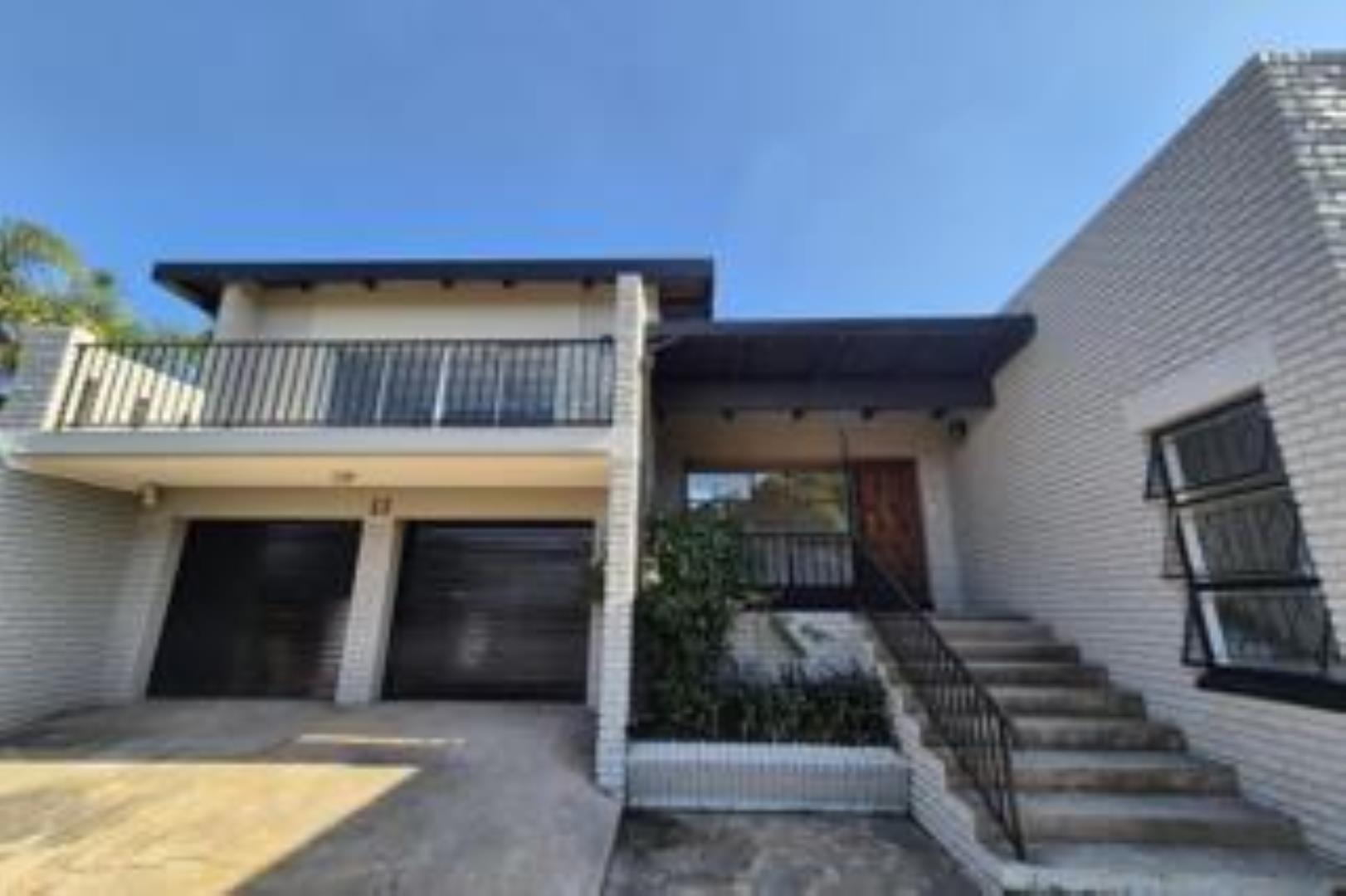4 Bedroom House for Sale in Gholfsig, Middelburg - Mpumalanga