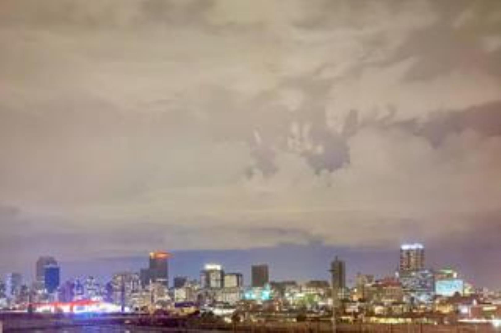 2 Bedroom Penthouse for Sale in Braamfontein, Johannesburg - Gauteng