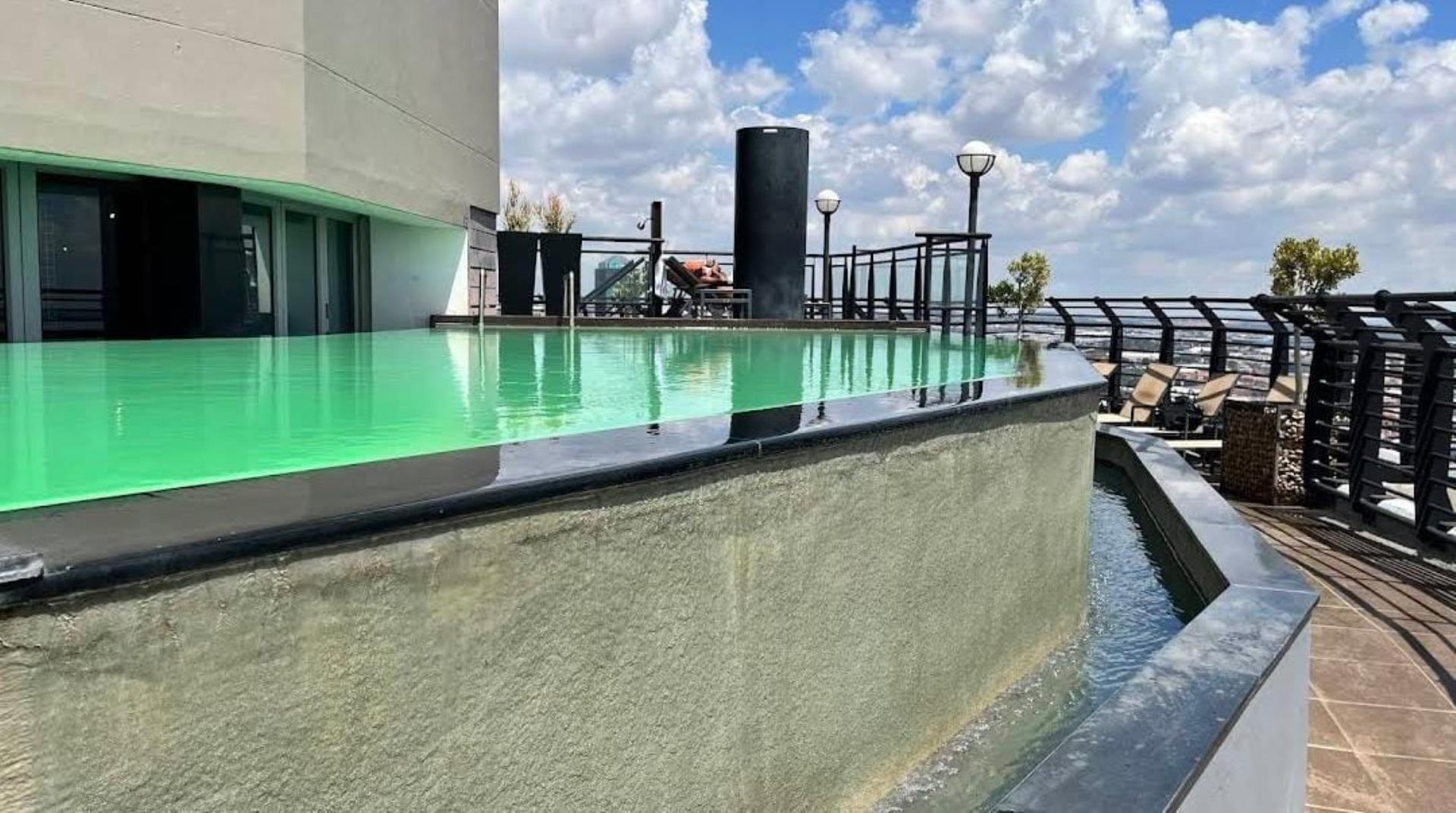 1 Bedroom Hotel for Sale in Braamfontein, Johannesburg - Gauteng