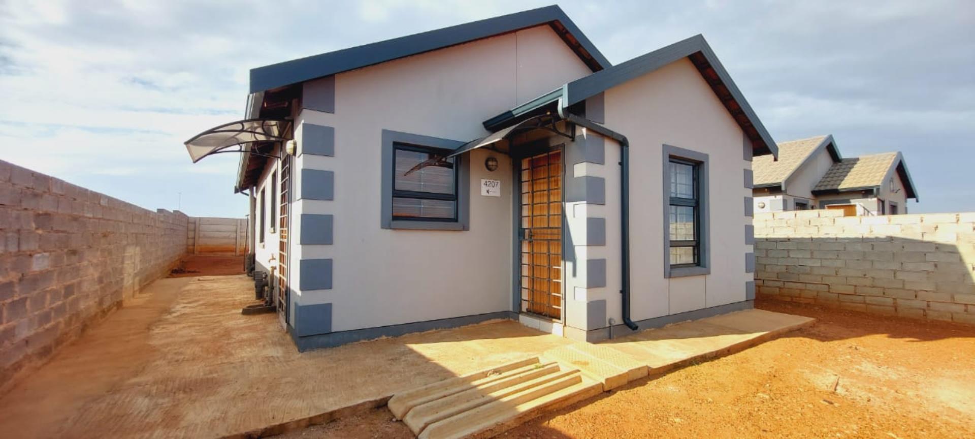 3 Bedroom House for Sale in Toekomsrus, Randfontein - Gauteng