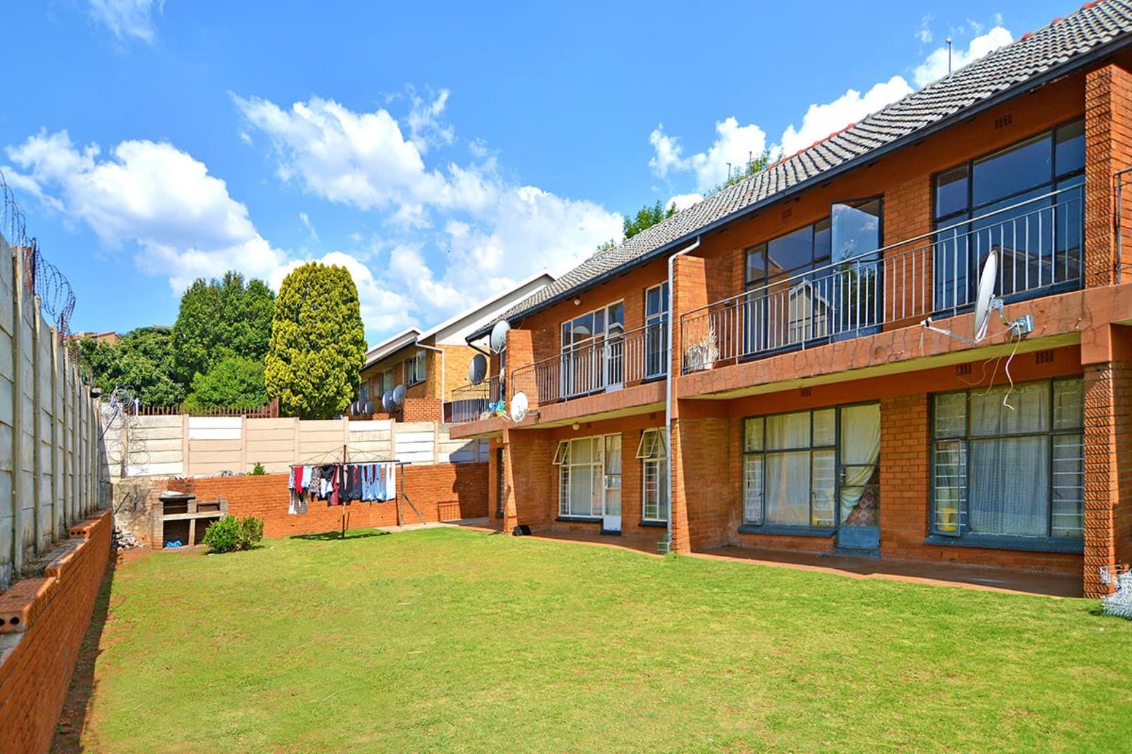 1 Bedroom House for Sale in Windsor East, Randburg - Gauteng