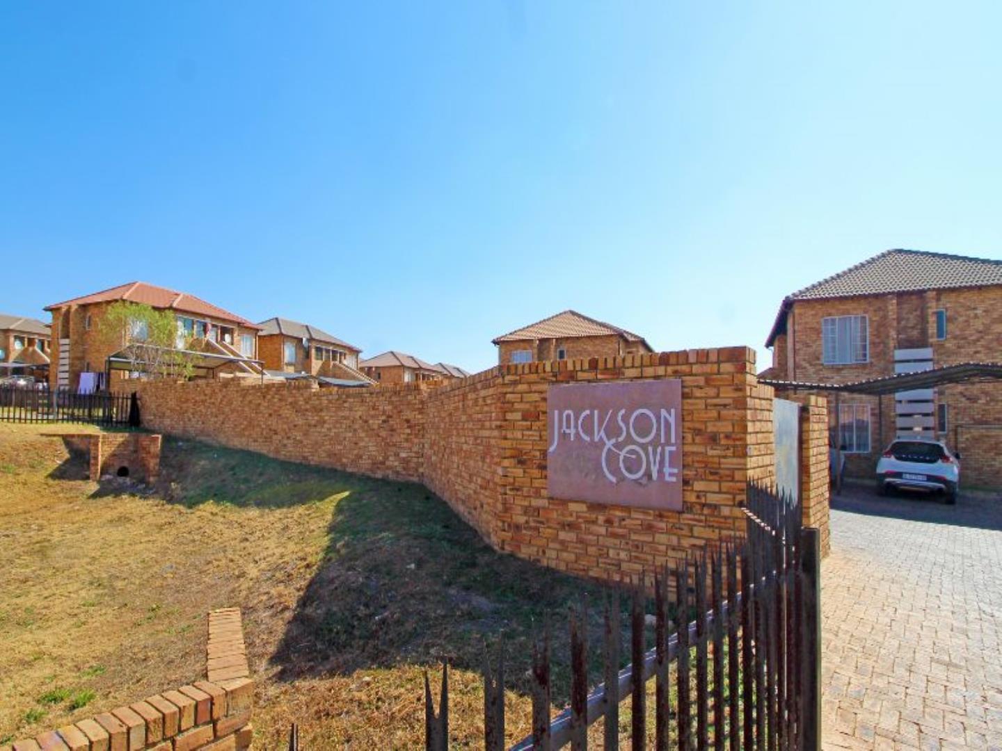 2 Bedroom Apartment for Sale in Elspark, Germiston - Gauteng